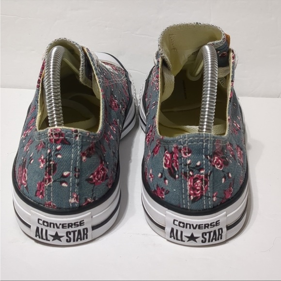 Floral converse women’s size 10 - Picture 3 of 7